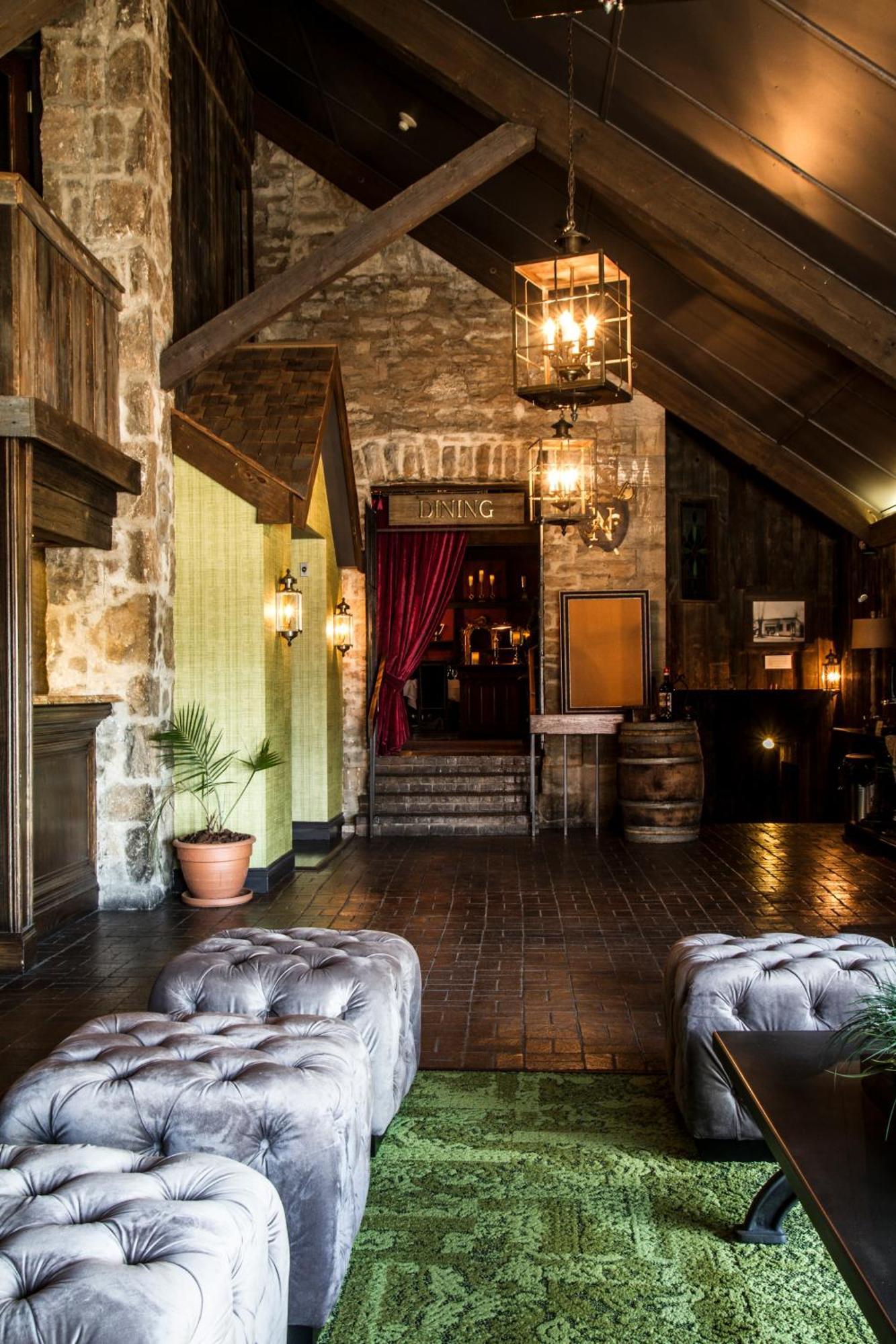 Old Stone Inn Boutique Hotel Niagara Falls Exterior photo